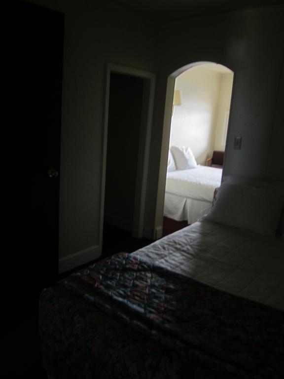 Big Horn Motel Buffalo Phòng bức ảnh