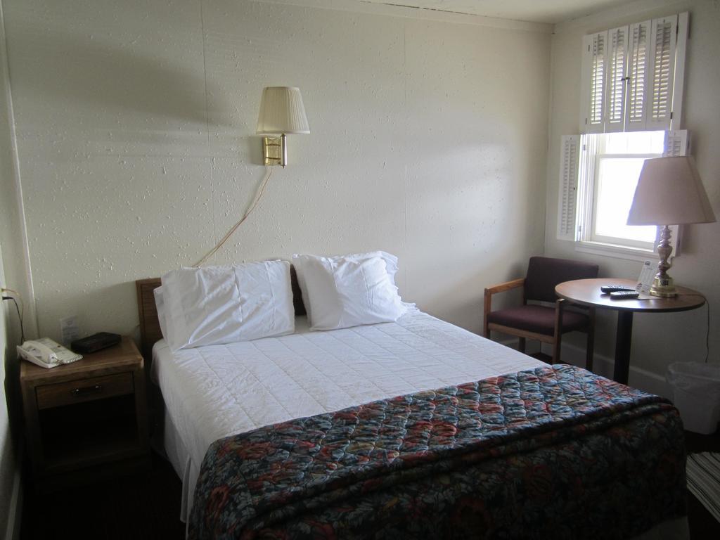 Big Horn Motel Buffalo Phòng bức ảnh